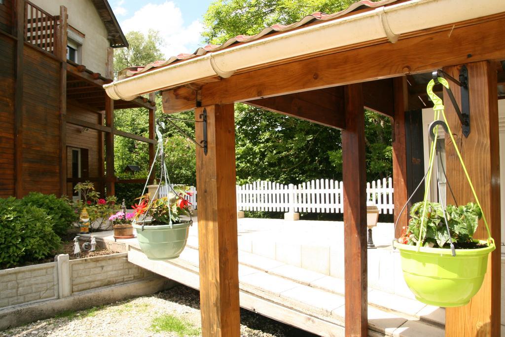 Chambres D'Hotes & Gites La Paysanne Fresnes-en-Woevre Exterior foto