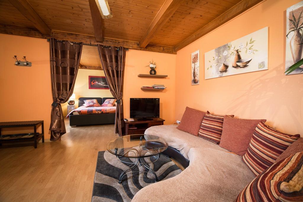 Chambres D'Hotes & Gites La Paysanne Fresnes-en-Woevre Exterior foto